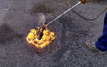 Bryn Henllan flat roofing repairs
