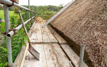 advantages of Bryn Henllan thatch roofing